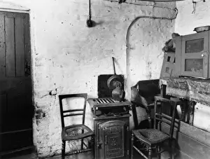 Early 20th Century Home Decor Drucke: Rudimentary Kitchen C20
