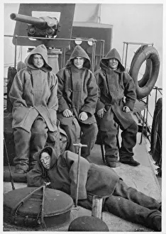 Royal Navy Sailors Drucke: Sailors in Duffles