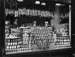 London Street Scene 1930s Drucke: Schmidts Shop Window