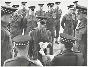 British Army Regiments Drucke: Scots Guard pay parade