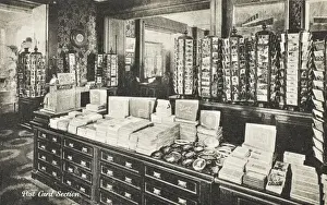 Selfridges Oxford Street Drucke: Selfridges, London - Postcard Section