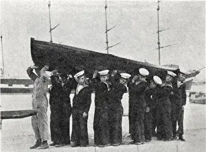 Schiffswerft von Shaftesbury und Arethusa Jungen mit Segelboot