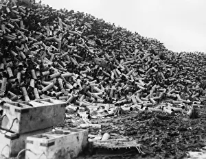 WW 1 Historical Images Drucke: Shell cases 1916