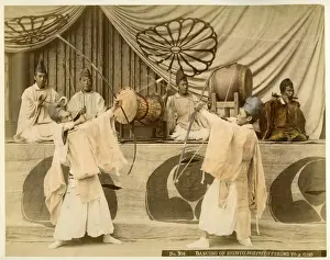 Japanese Historical Images Drucke: Shinto priests