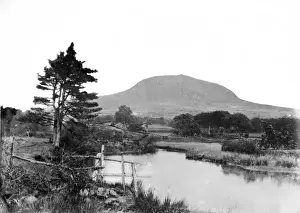 Early 1900s Irish Landscapes Drucke: Slemish and the Braid