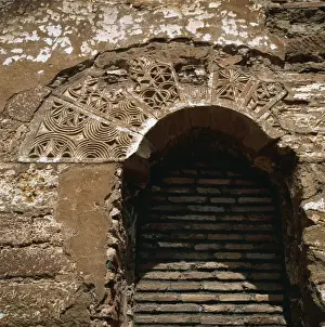 Medieval Spanish Architecture Drucke: Spain. Monzon. Castle. Detail