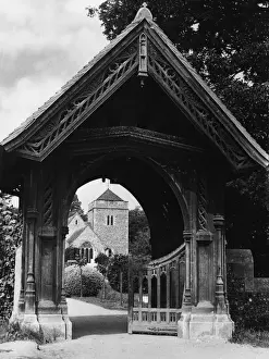 Drucke von Die prächtige Lychgates von der St.-Giles-Kirche in Stoke Poges, Buckinghamshire, England. Die Kirche und ihr Friedhof sind im Gedicht des Thomas Gray verewigt Thomas Gray Drucke: Heiliger Giles Tor
