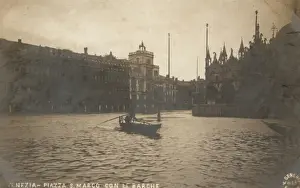 St Marks Square Flood Drucke: St Marks Square under water