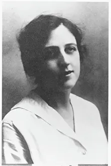 Stella Cranshawe
