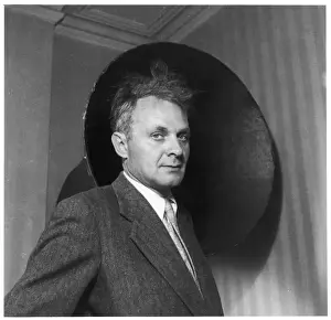 English Poet Biography Drucke: Stephen Spender