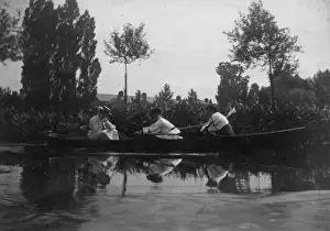 Physical Education History Drucke: Three students rowing