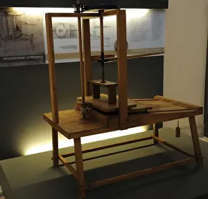 Drucke von Studium von Leonardo von Finch und dem Druckerpresse Codex Atlanticus Blatt 995 rechts Seite, 1497 Modell von Mario Alberto und Vittorio Somenzi Leonardo Da Vinci Drucke: Studium von Leonardo da Vinci, Druckerpresse, Codex Atlanticus