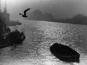 Vintage London Skyline Drucke: Thames Sunset