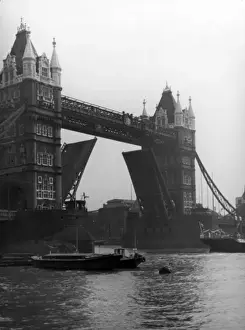 Bascule Bridge Design Drucke: Tower Bridge Open