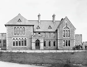 Northern Ireland Architecture Drucke: Town Hall, Bessbrook