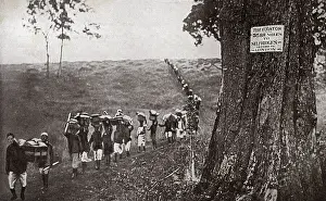 Wohnwagen Drucke: Bäume am Äquator - Schild mit Hinweis zur Entfernung zu Selfridges