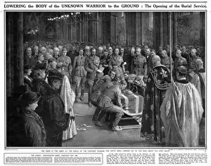 Drucke von Die Szene im Westminster Abbey als das Sarg der unbekannten Kriegerkämpfer auf die Haken über den offenen Graben herabgelassen wird während des Beerdigungsdienstes Fortunino Matania Drucke: Der unbekannte Krieger Bestattungsdienst