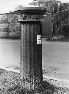 British Postal Service History Drucke: Victorian Pillar Box