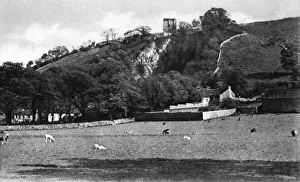 Peveril Castle Drucke: View of Peveril Castle at Castleton, Derbyshire