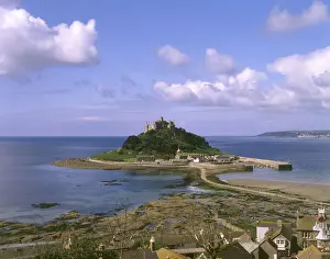 Drucke von Blick auf St Michael's Mount von der Inselnseite nach Cornwalles, die Montagne ist mit dem nahe gelegenen Marazion über einen künstlich hergestellten Damm verbunden Berg Drucke: Blick auf die St-Michaels-Halbinsel in Kornwall