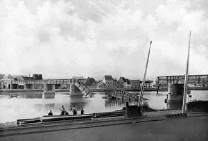 WWI Historical Images Online Drucke: Vis頂ridge destroyed