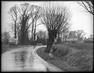 Cycling In England Drucke: Wet Easter Weather