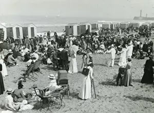 Early 20th Century Beach Life Drucke: Whittey Bathing Beach