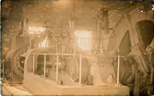 Drucke von Windungs-Motorwerk am Tresavean Kupferbergbau in Lanner nahe Redruth im Königreich Großbritannien; Datum: Jahrhundert 1900 Lanner Drucke: Windungsgerät im Bergwerk der Tresavean-Kupfermine in Lanner, England