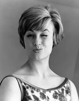 Vintage Model Photos Drucke: Winking Model