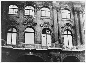 October Revolution History Drucke: Winter Palace Damage