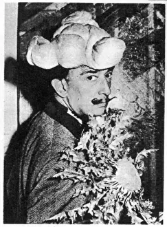 Drucke von Der Surrealistenkünstler Salvador Dalí (1904-1989) überraschte auch die Gäste seines Hauses in Port Lligat Spanien Salvador Dali Drucke: Höhe des Surrealismus