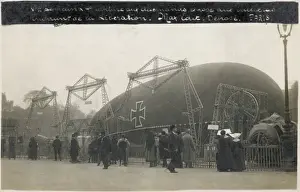 Vintage Air Transport Drucke: The Zeppelin L49 on the ground