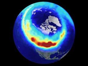 Solar Wind Effects Drucke: Aurora from space