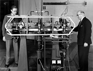 National Physical Laboratory UK Drucke: Caesium atomic clock, 1956