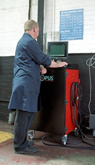Greenhouse Gas Emissions Drucke: Car emissions testing