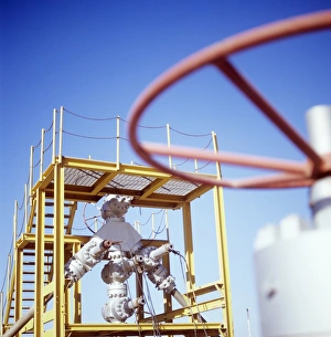 Offshore Drilling Equipment Drucke: Christmas tree assembly
