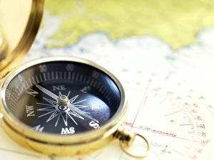 Compass Navigation Drucke: Compass on a map