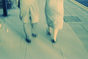 Male Female Relationship Images Drucke: Couple walking