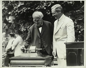 Thomas Edison Phonograph Drucke: Edison and his phonograph