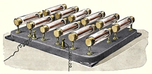 Drucke von Elektrischer Heizofen. Historisches Kunstwerk eines späten 19.Jh.-elektrischen Heizes. Diese Konstruktion wurde von dem französischen Erfinder Le Roy entwickelt Bilder Datiert 2006 Dezember: Elektrischer Heizofen aus dem Jahr 1900