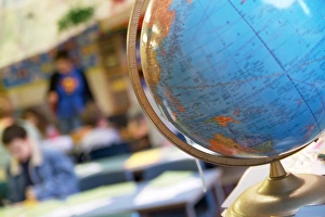 Science Education For Kids Drucke: Globe