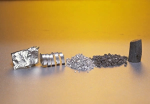 Drucke von Gruppe 2 Metalle. Von links: Beryllium, Magnesium, Calcium, Strontium und Barium. Jeder Element in dieser Gruppe hat eine Neigung zu verlieren zwei Elektronen Bilder Datiert 2004 Juli: Gruppenmetalle