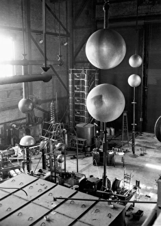 National Physical Laboratory Drucke: High voltage equipment