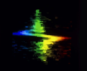 Drucke von Schwarzes Loch. Daten des Hubble Space Telescope (HST), die den Besitz eines schwarzen Lochs im Zentrum der Galaxie M84 aufdecken Bilder Datiert 2004 Juli: Bilder von einem Schwarzen Loch im Hubble-Teleskop