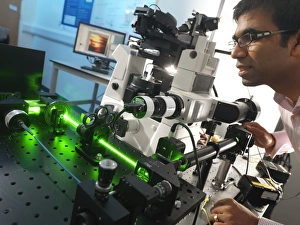 National Physical Laboratory UK Drucke: Laser microscope experiment C016 / 6434