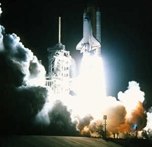 Space Exploration Images Drucke: Launch of the space shuttle Endeavour on STS-88
