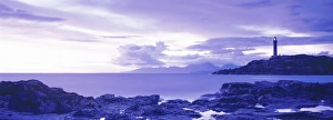 Scottish Lighthouse Drucke: Lighthouse at dusk