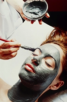 Natural Beauty Treatments Drucke: Mud pack