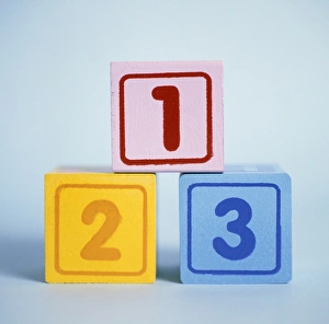 Drucke von Zahlenblöcke. Spielzeleinsätze mit den Ziffern 1, 2 und 3. Diese Blöcke werden dazu verwendet, junge Kinder und Menschen mit Dyslexie zu lehren, wie man mathematische Probleme löst Bilder Datiert 2007 November: Zahlblöcke