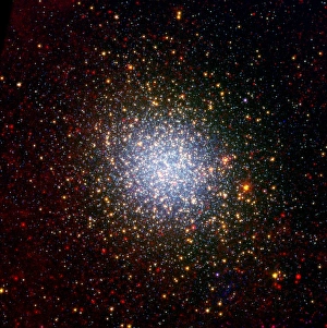 Omeegakentauri (NGC 5139) kombiniertes Bild